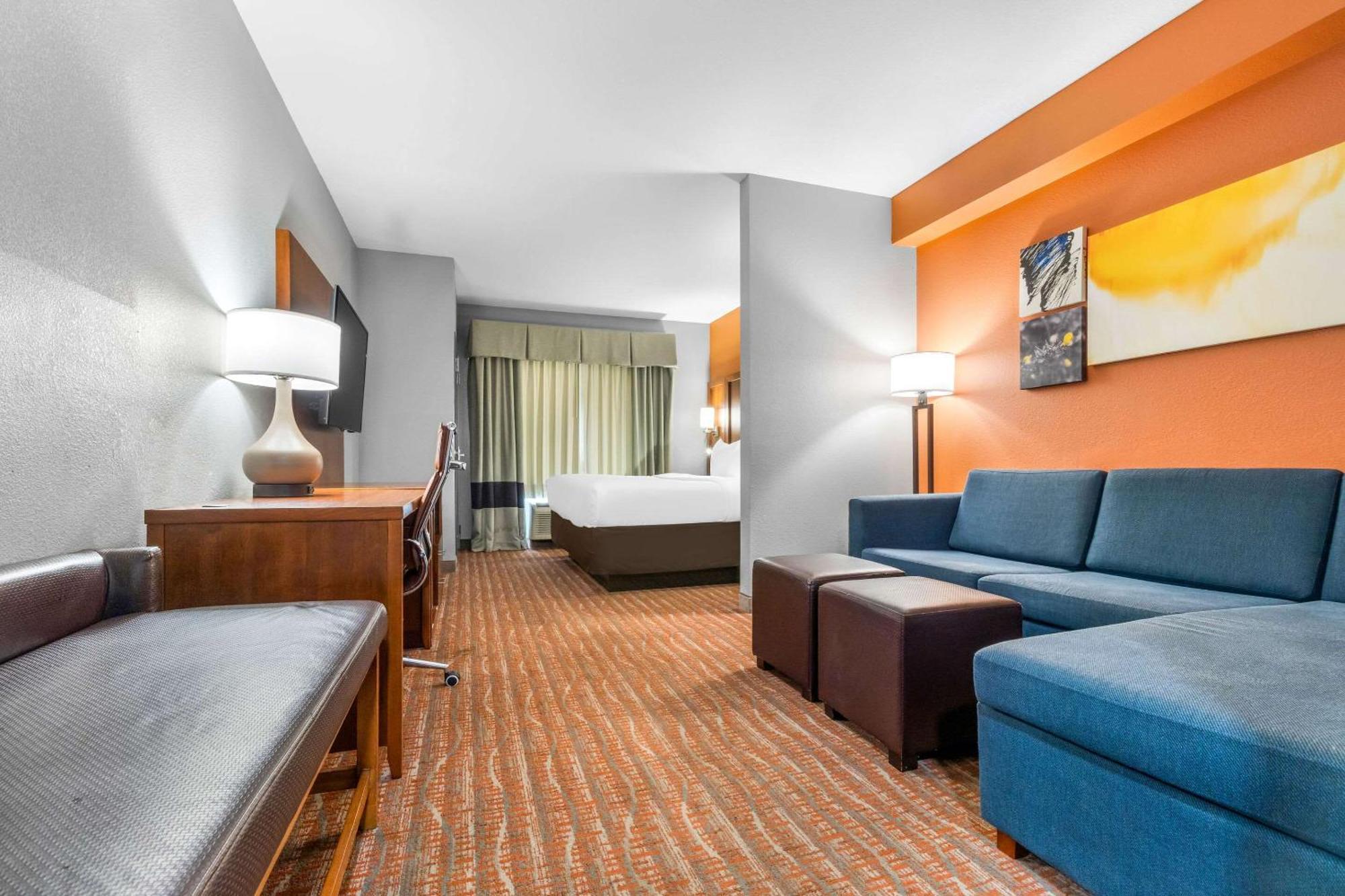 Comfort Suites Jackson I-40 Exteriör bild