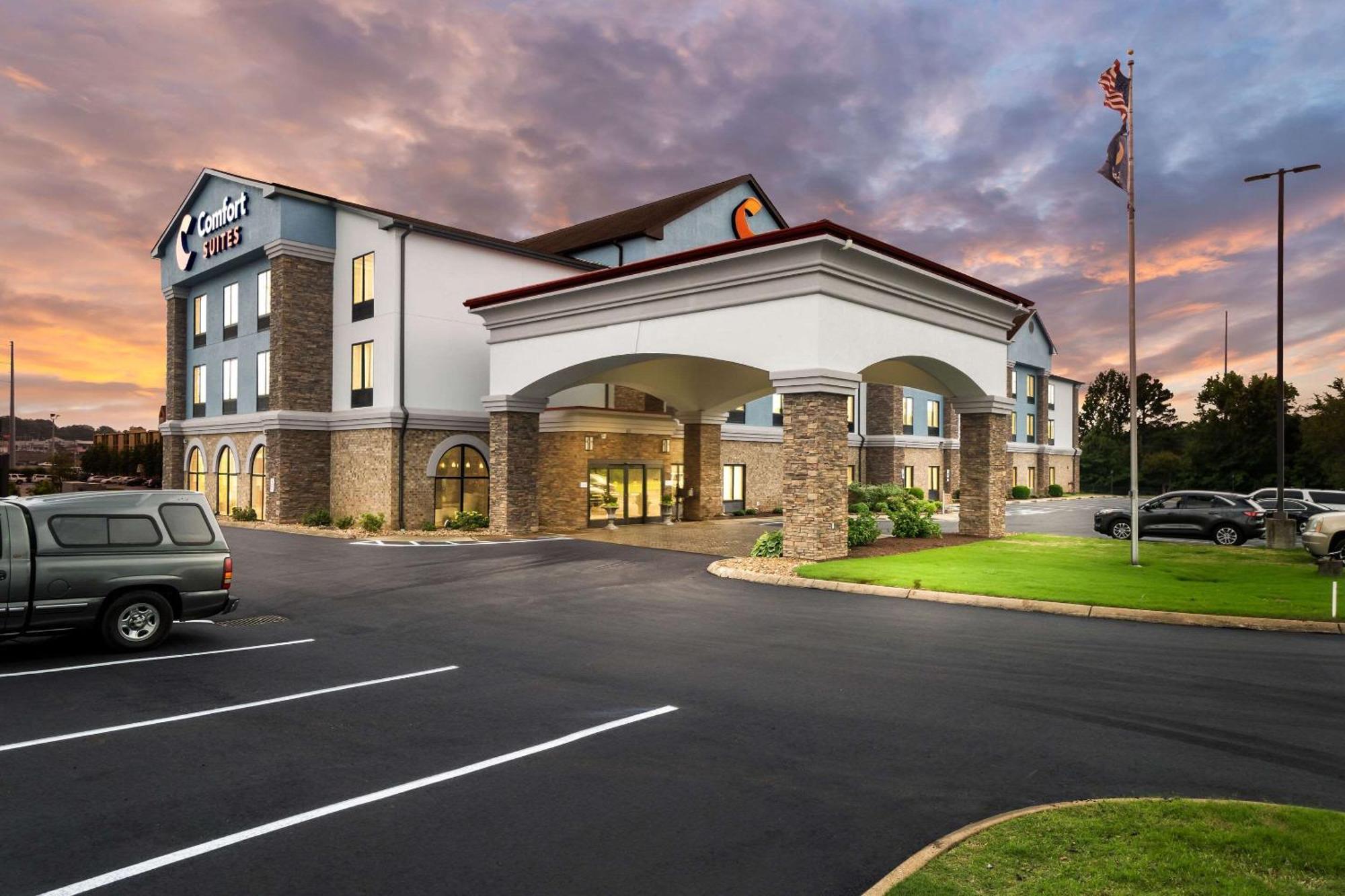 Comfort Suites Jackson I-40 Exteriör bild